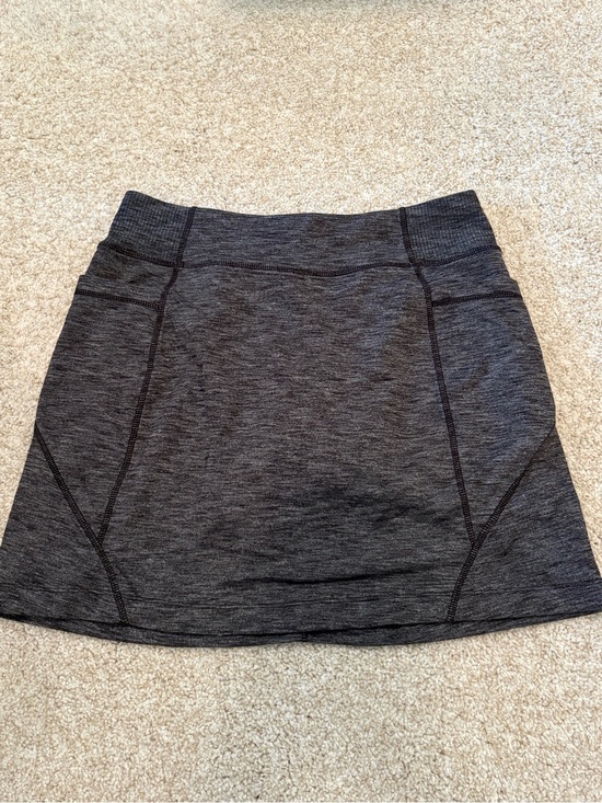 Athleta Dresses & Skirts - Athleta Charcoal Heather Active Skort